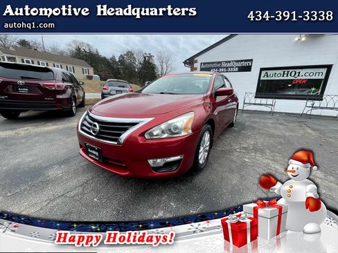 Used 2015 Nissan Altima 2.5 S w/ Sport Value Package image 1