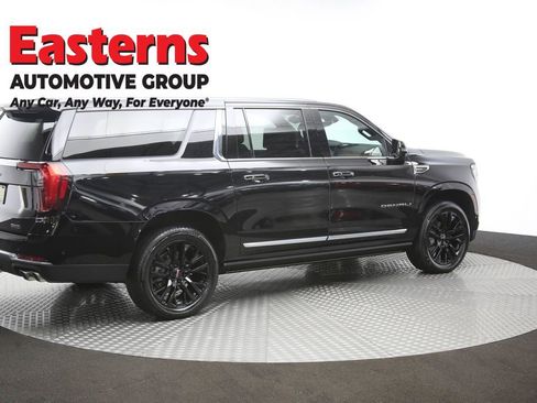 Used 2025 GMC Yukon XL Denali w/ Denali Reserve Package AWD/4WD image 50