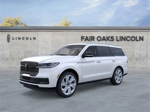 New 2025 Lincoln Navigator Reserve image 1