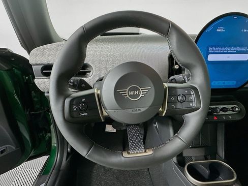 Certified 2025 MINI Cooper S image 10