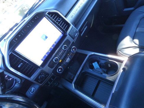 Used 2022 Ford F350 Platinum image 35