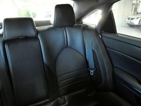 Certified 2021 Toyota Avalon XSE image 15