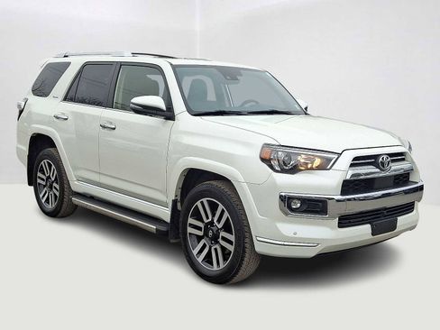 Certified 2022 Toyota 4Runner Limited image 5