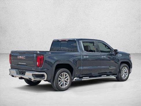 Used 2021 GMC Sierra 1500 SLT w/ SLT Convenience Package AWD/4WD image 5