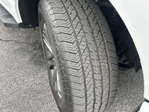 Used 2022 Ford F150 Lariat AWD/4WD image 35