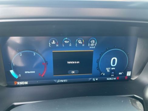 Certified 2025 Ford F350 Platinum w/ FX4 Off-Road Package image 13