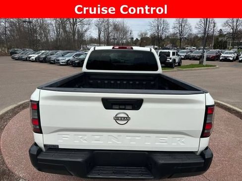 Used 2022 Nissan Frontier S image 4