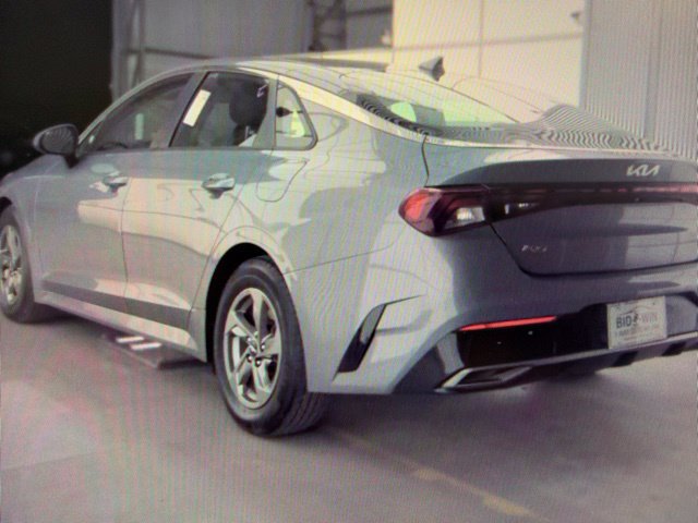 Used 2022 Kia K5 LXS FWD image 8
