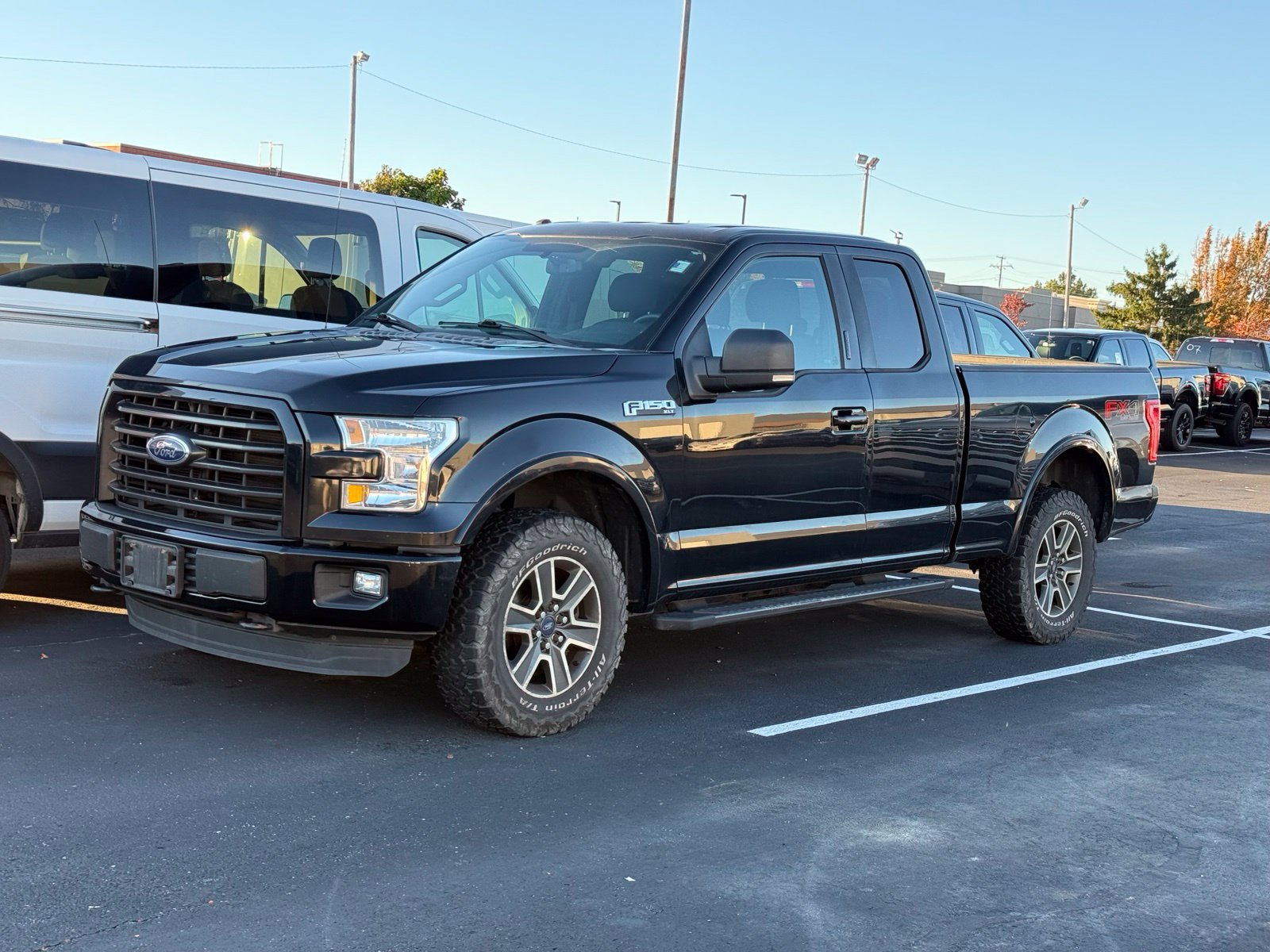 Used 2016 Ford F150 XLT w/ Equipment Group 302A Luxury AWD/4WD image 5
