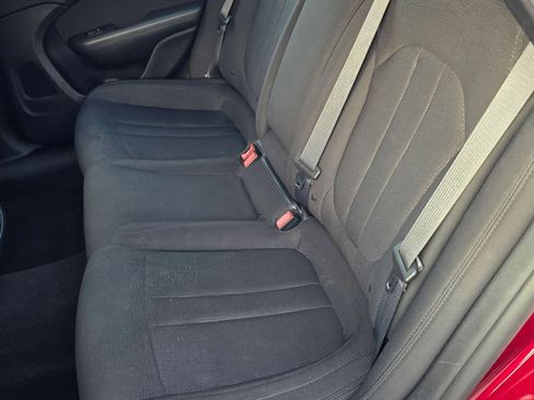 Used 2015 Chrysler 200 Limited w/ Convenience Group FWD image 13