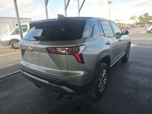 Used 2026 Chevrolet Equinox LT FWD image 5
