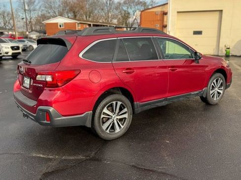 Used 2018 Subaru Outback 2.5i Limited image 8