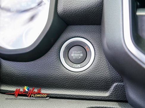 New 2025 RAM 1500 Big Horn image 32