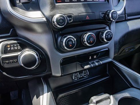 Used 2020 RAM 1500 Lone Star RWD image 27