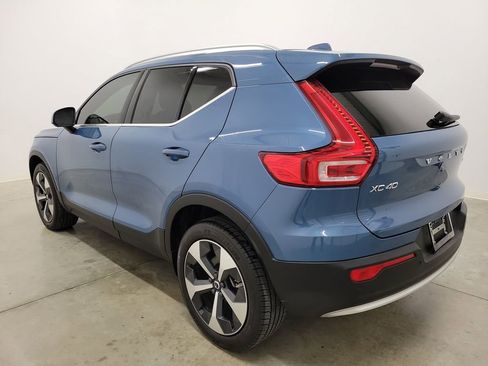 Certified 2024 Volvo XC40 B5 Plus w/ Protection Package Premier image 7