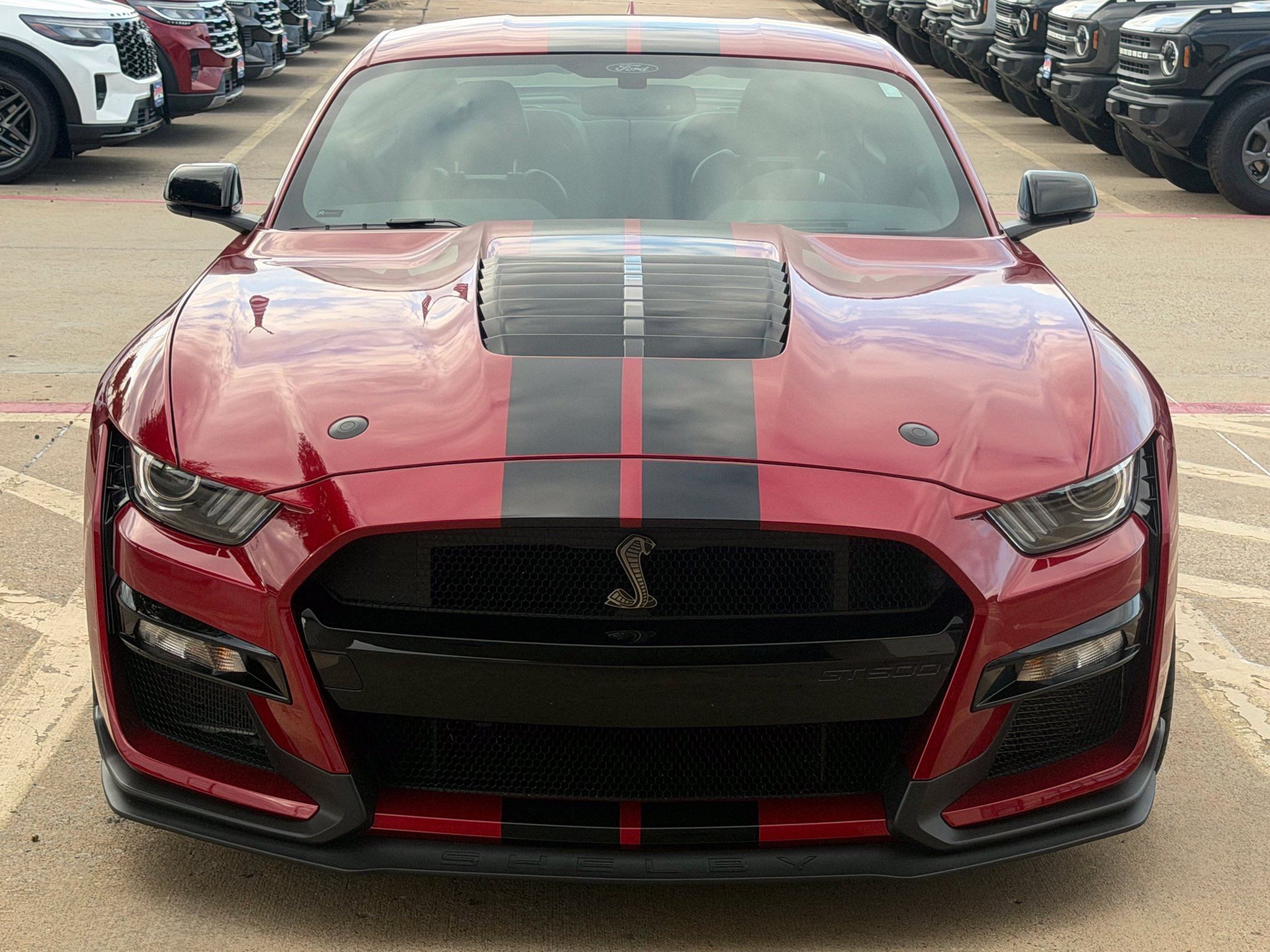Used 2021 Ford Mustang Shelby GT500 w/ Technology Package RWD image 3