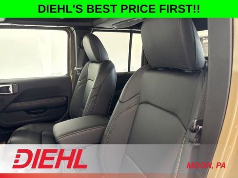 New 2026 Jeep Gladiator Sport AWD/4WD image 18