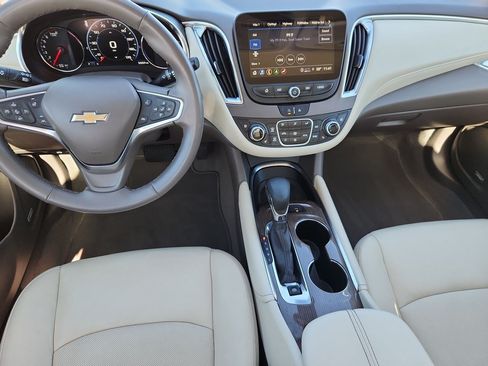 Used 2024 Chevrolet Malibu LT FWD image 10