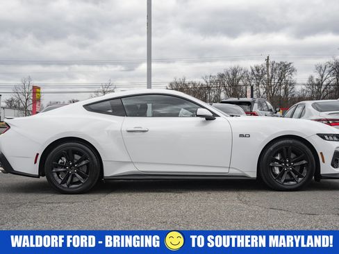 Certified 2024 Ford Mustang GT image 3