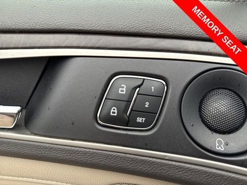 Used 2018 Lincoln MKZ Reserve w/ Climate Package FWD image 14