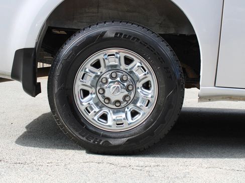 Used 2020 Nissan NV 3500 SL RWD image 31