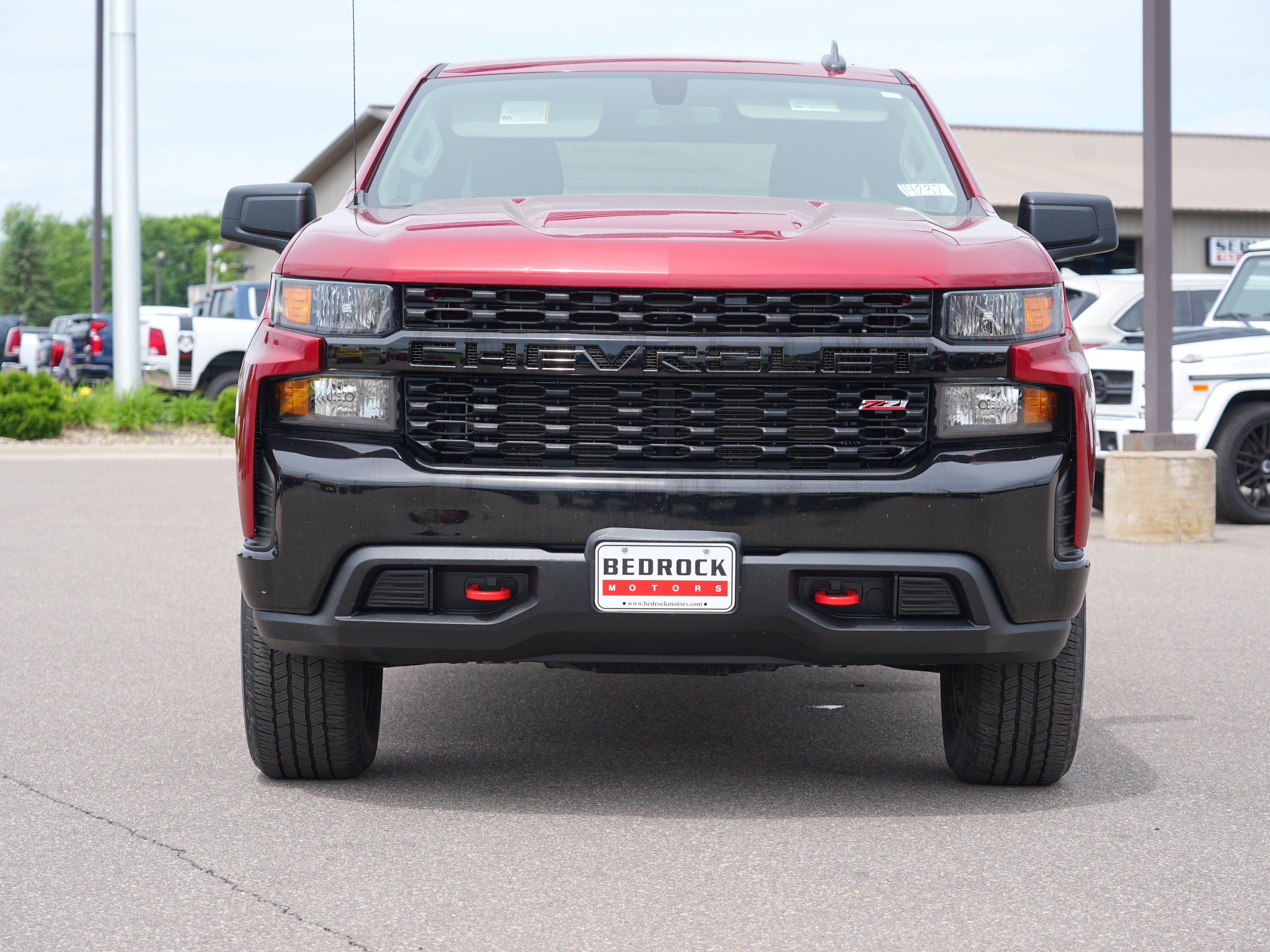 Used 2021 Chevrolet Silverado 1500 Custom Trail Boss w/ LPO, Dark Essentials Package AWD/4WD image 8