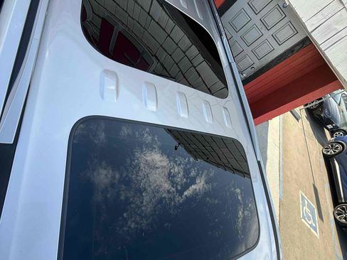 Used 2018 Chevrolet Traverse Premier image 3