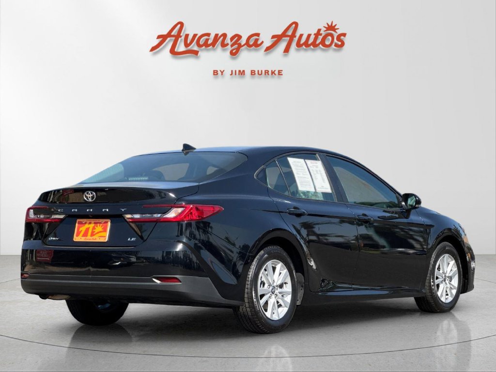 Used 2025 Toyota Camry LE FWD image 5