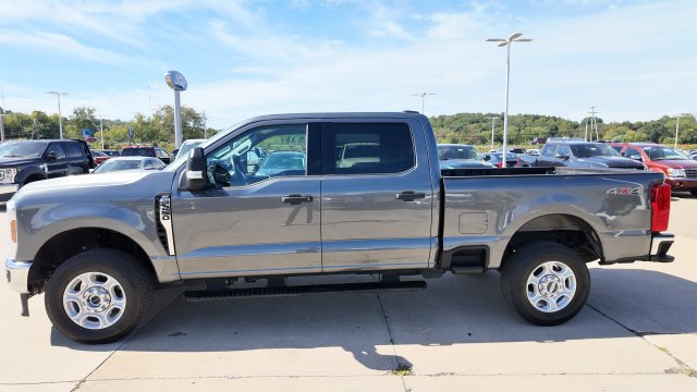 Used 2026 Ford F250 XLT AWD/4WD image 4