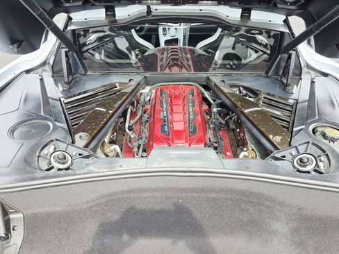 Used 2022 Chevrolet Corvette Stingray Preferred Cpe w/ Engine Appearance Package RWD image 14