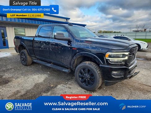 Used 2022 RAM 2500 Laramie w/ Night Edition AWD/4WD image 5