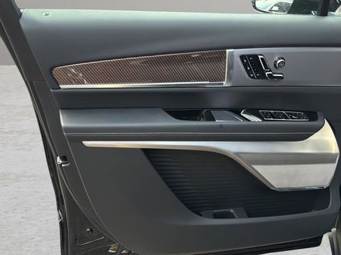 Certified 2026 Cadillac Vistiq Sport w/ LPO, Floor Liner Package AWD/4WD image 18