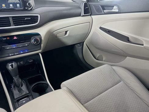 Used 2020 Hyundai Tucson SE FWD image 25