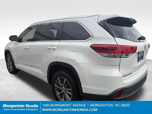 Used 2018 Toyota Highlander XLE FWD image 7