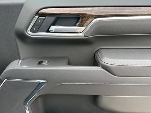 New 2026 GMC Sierra 1500 Elevation w/ Elevation Select Package AWD/4WD image 19