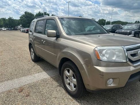 Used 2011 Honda Pilot EX image 2