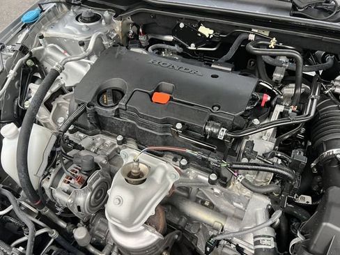 Used 2024 Honda Civic LX image 31