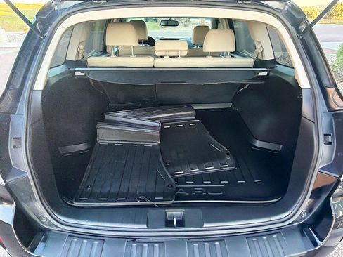 Used 2013 Subaru Outback 3.6R Limited AWD/4WD image 30