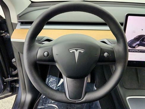 Used 2023 Tesla Model Y Long Range image 13