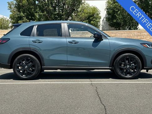 Certified 2025 Honda HR-V Sport image 3