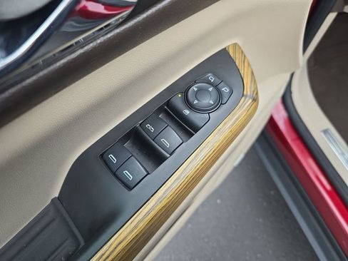 Used 2017 GMC Acadia Denali w/ Technology Package image 11