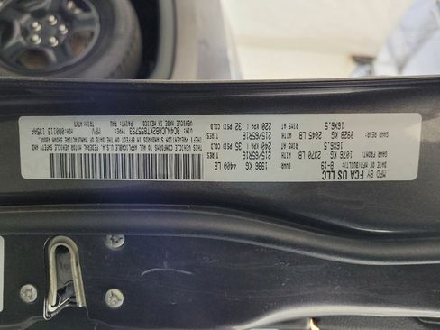 Used 2019 Jeep Compass Sport FWD image 33