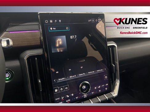 New 2026 GMC Acadia Denali Ultimate w/ LPO, Floor Liner Package AWD/4WD image 29