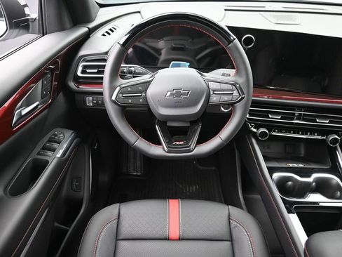 New 2026 Chevrolet Traverse RS image 14