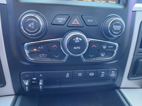 Used 2017 RAM 3500 Big Horn RWD image 28