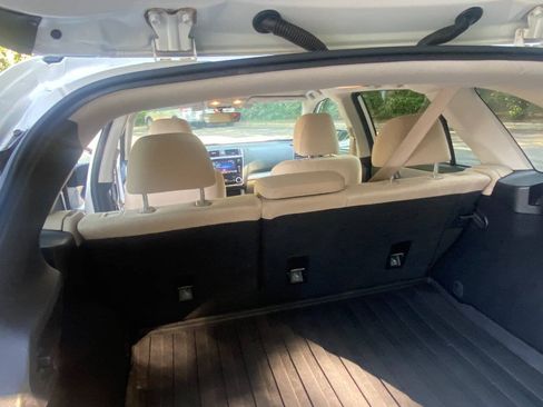 Used 2019 Subaru Outback 2.5i Premium AWD/4WD image 46