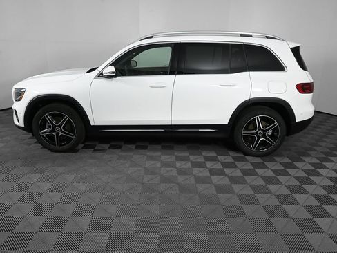 New 2026 Mercedes-Benz GLB 250 image 3