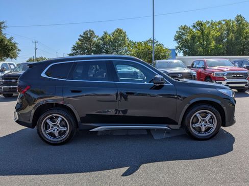 Used 2025 BMW X1 xDrive28i AWD/4WD image 2
