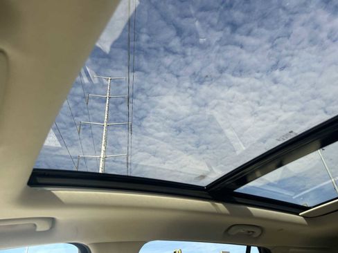 Used 2019 GMC Terrain Denali w/ Advanced Safety Package image 19