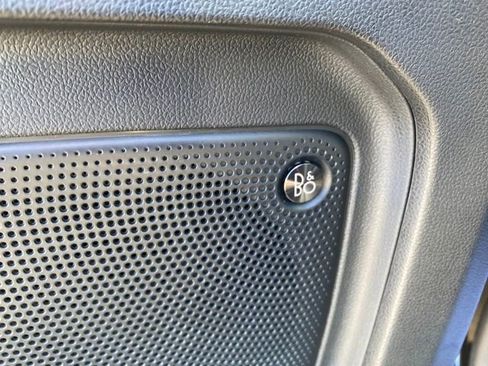 Used 2021 Ford Escape Titanium image 19